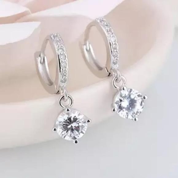 Jewelry - SOLITAIRE 925 SILVER DIAMOND DROP HOOP EARRINGS